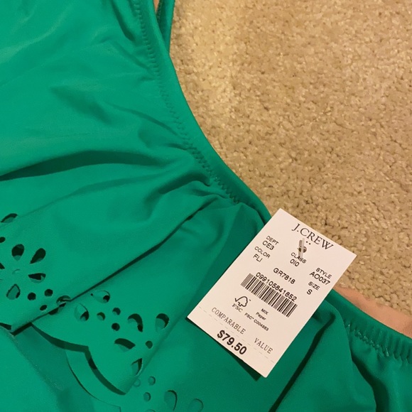 One piece Swim suit - Picture 4 of 4